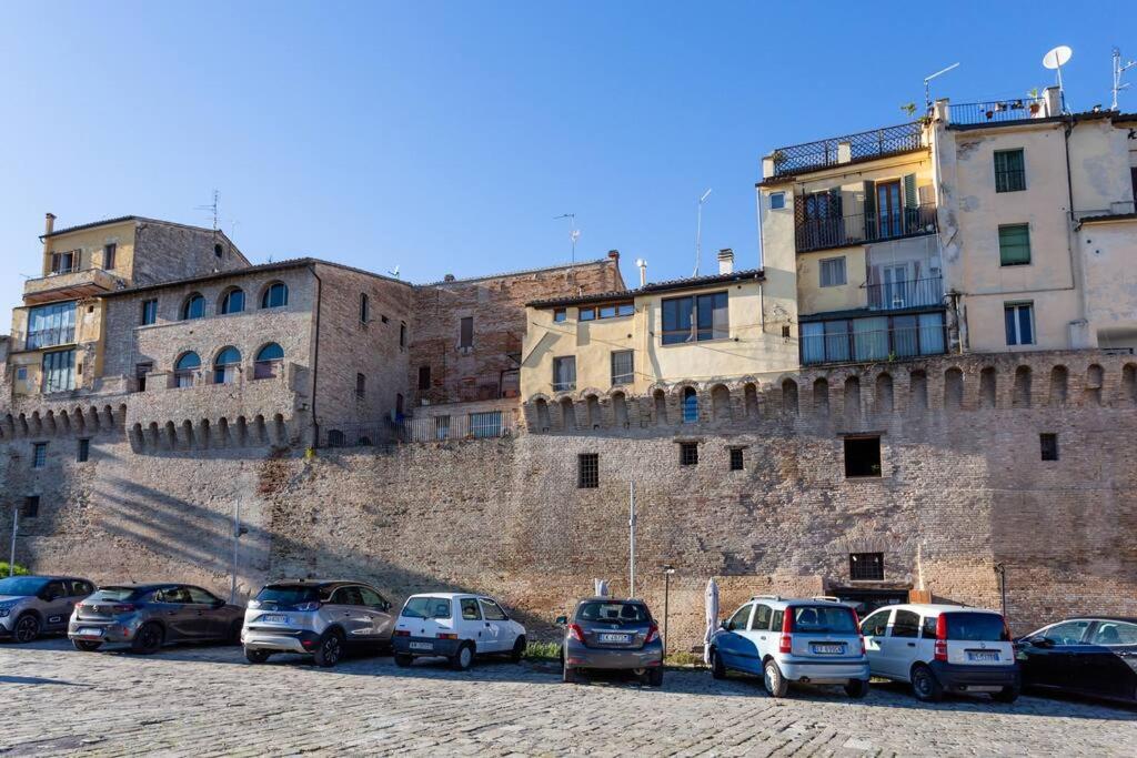 شقة Casa Dei Quadri Monolocale Jesi المظهر الخارجي الصورة